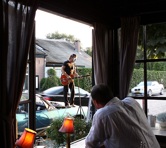 moeke blijft eh... romantisch