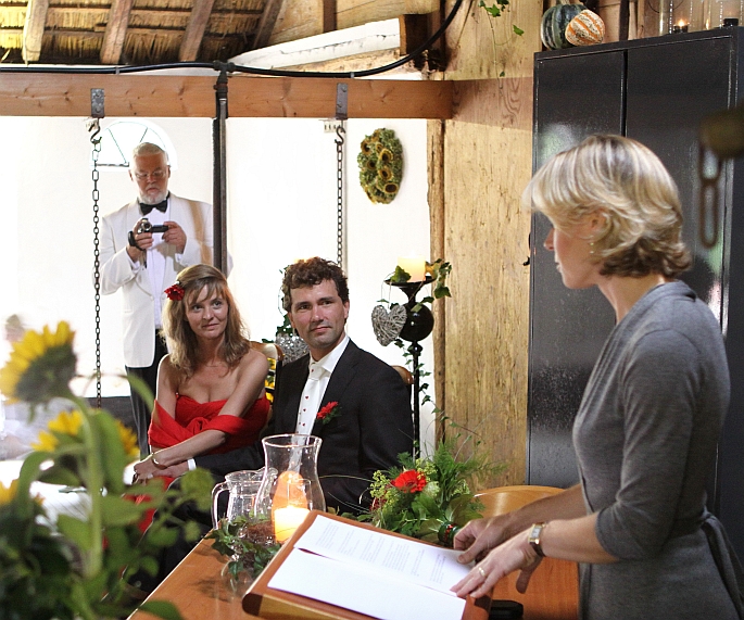 '... en in een keurig pak vroeg hij haar toen ten huwelijk en ... '