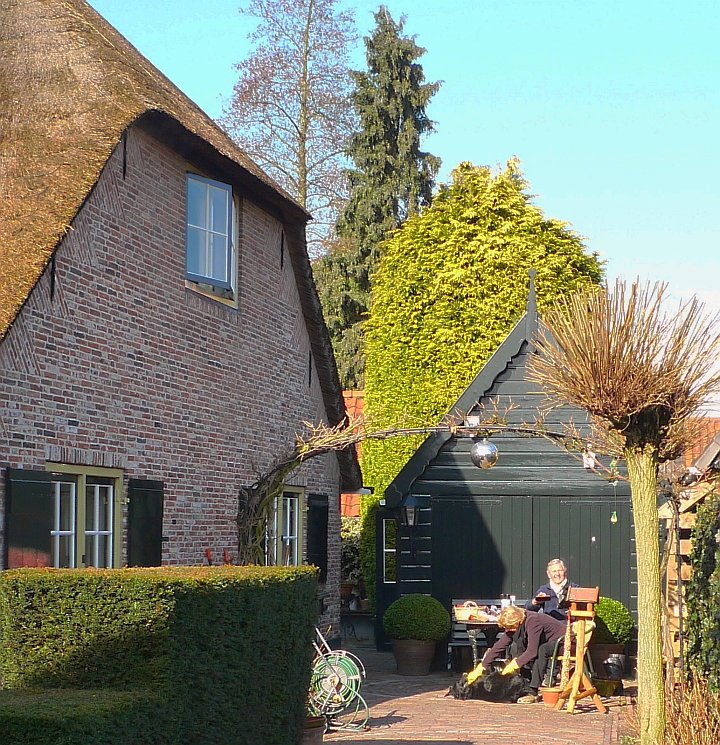 de bakkertjes aan de middenweg