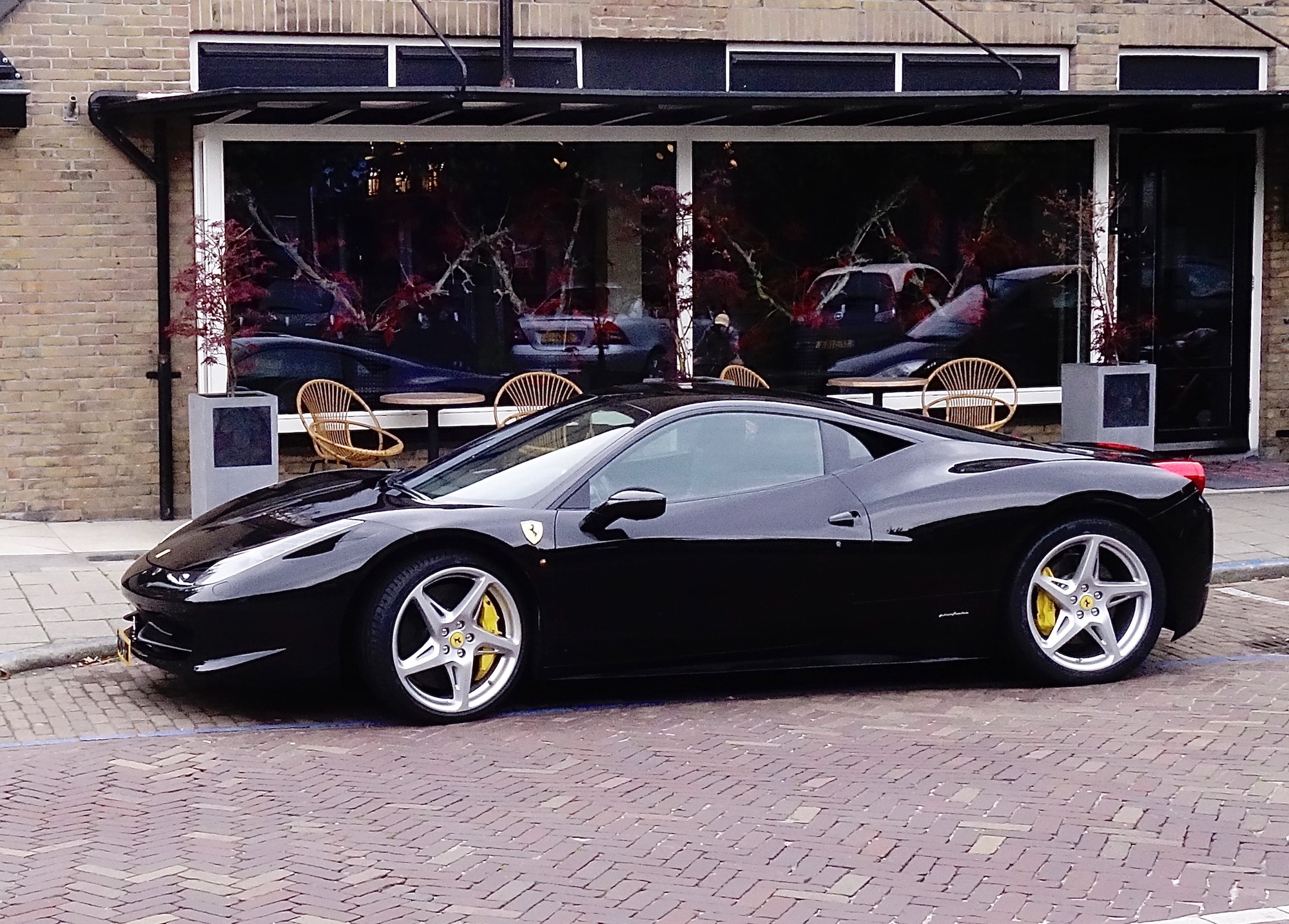 ferrari-bl - 1
