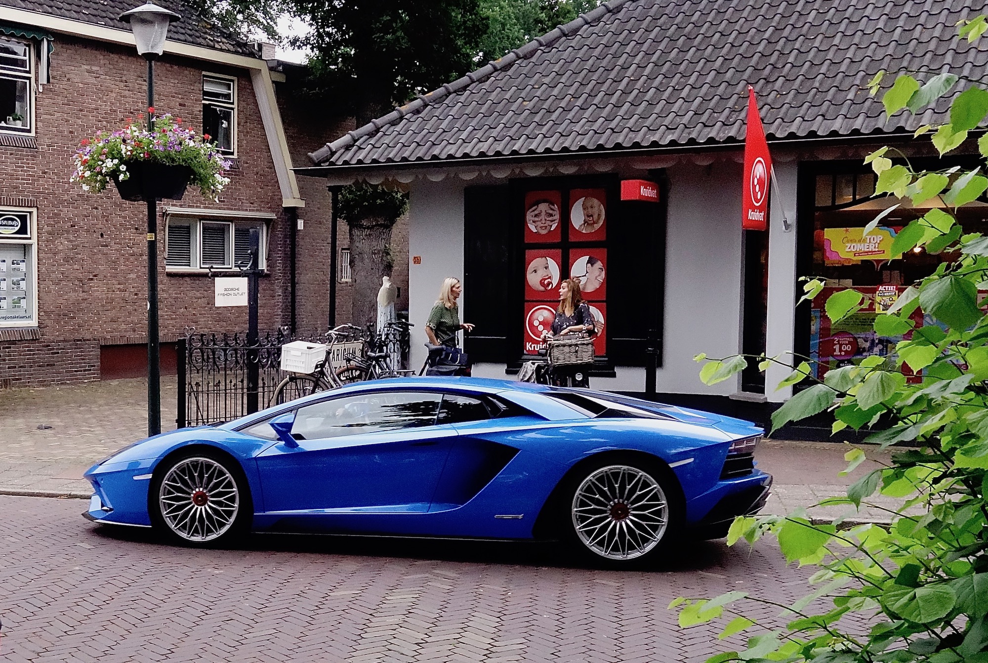 lambo1 - 1