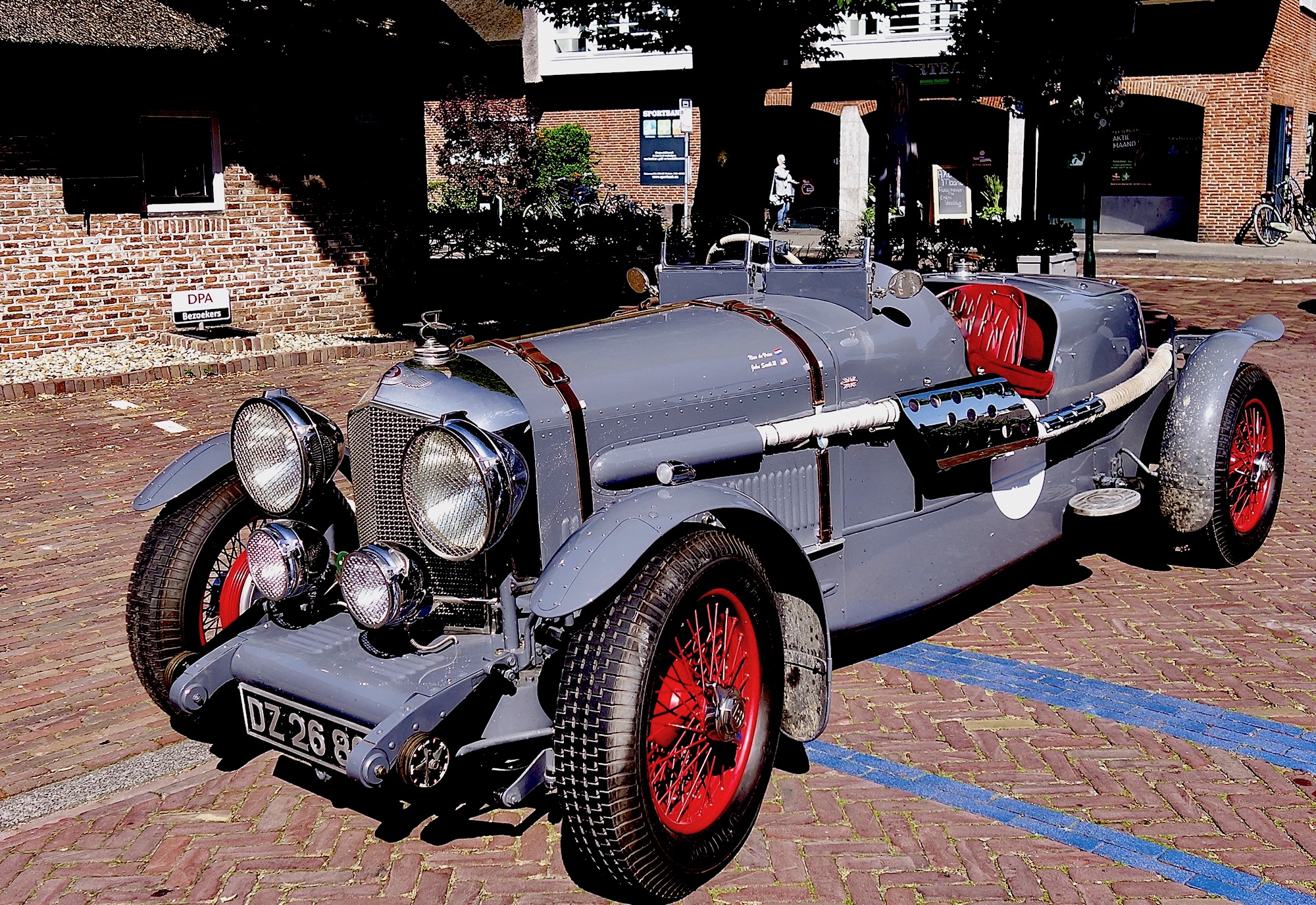 bughatti - 1