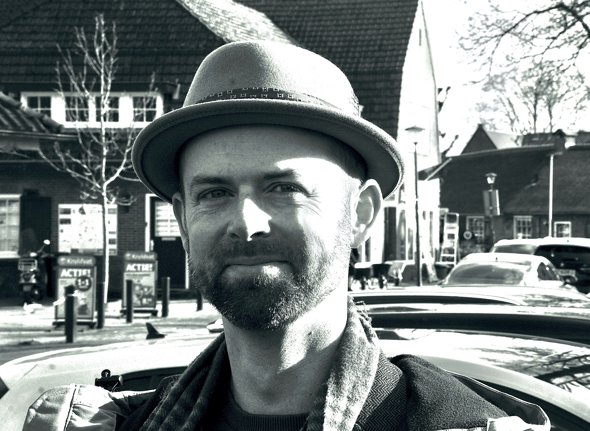 portret-m-hoed - 1 kopie