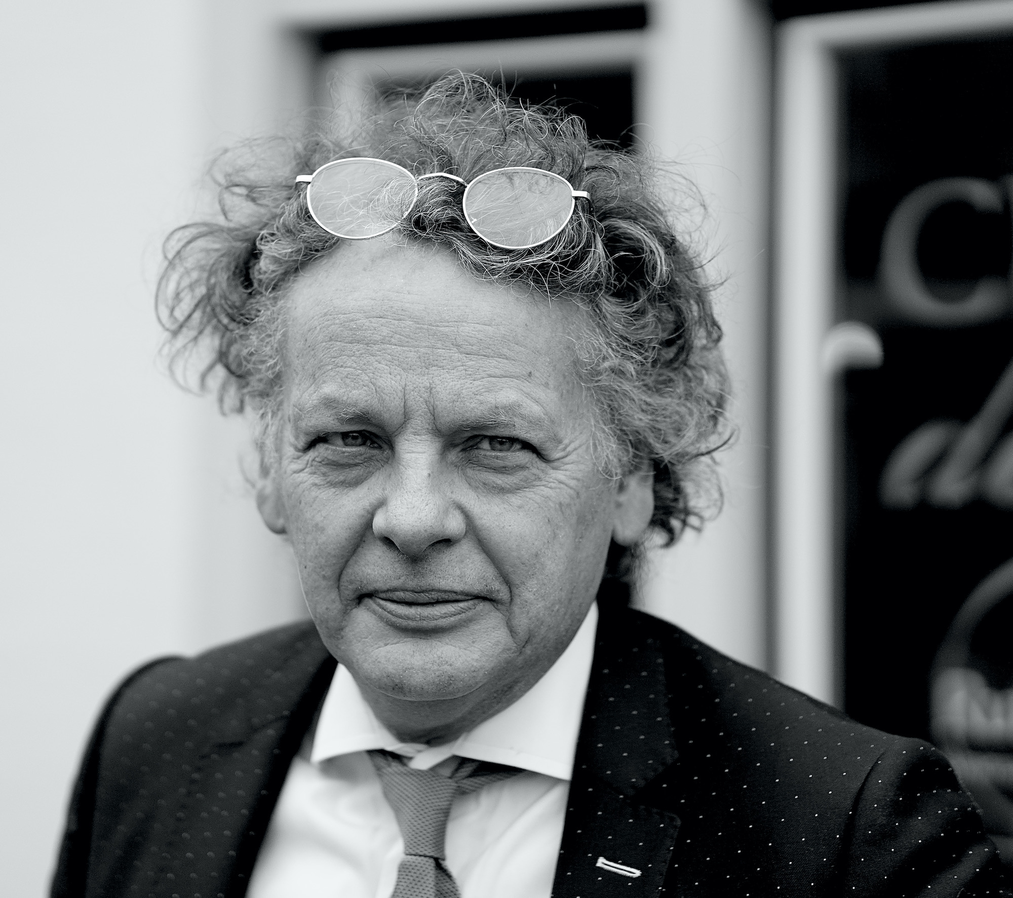 portret-m-krulbril2 - 1 kopie