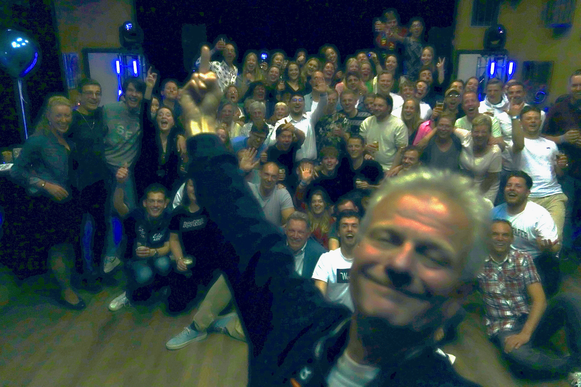 selfie-ah2 - 1
