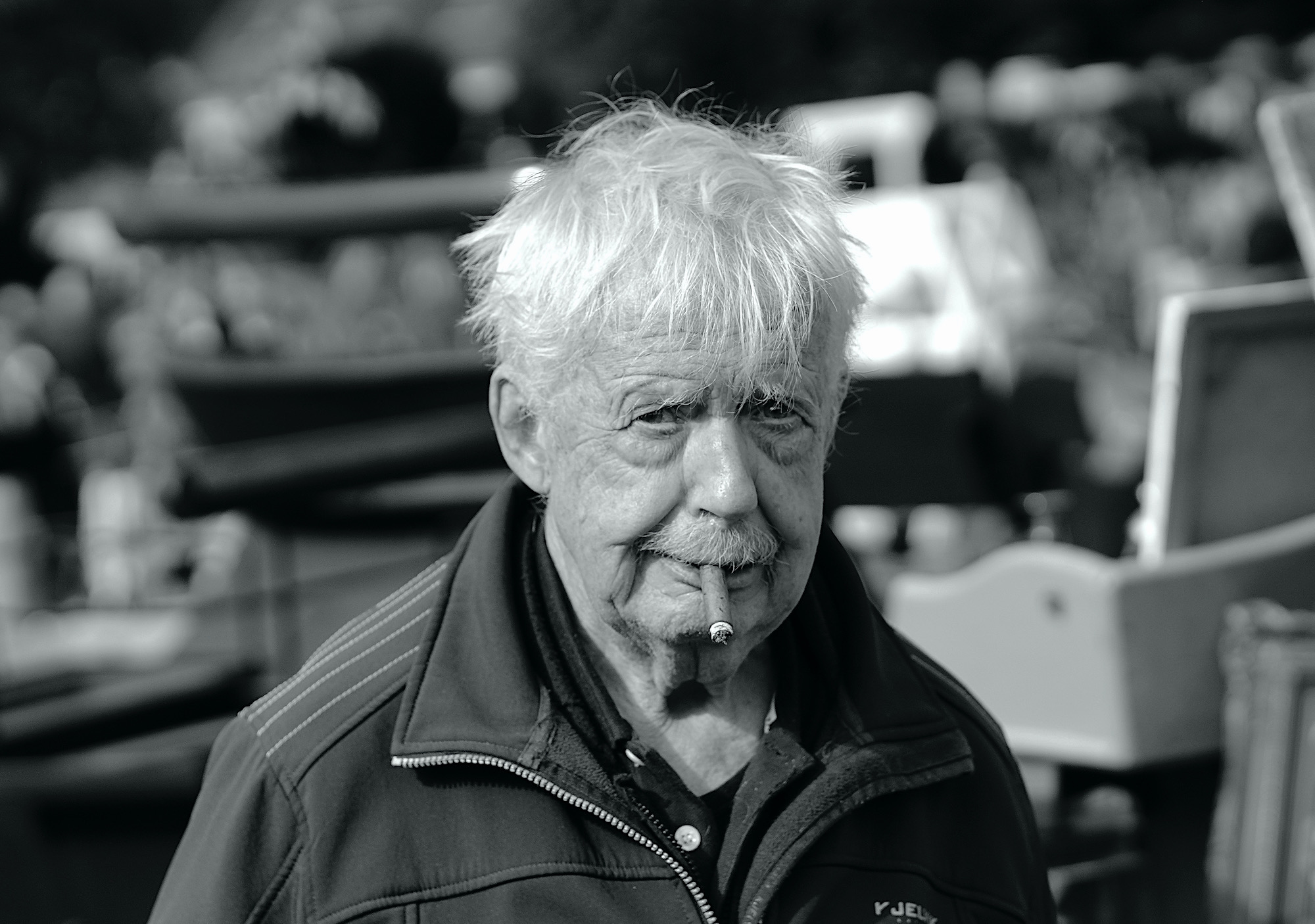 portret-m-sigaar - 1 kopie