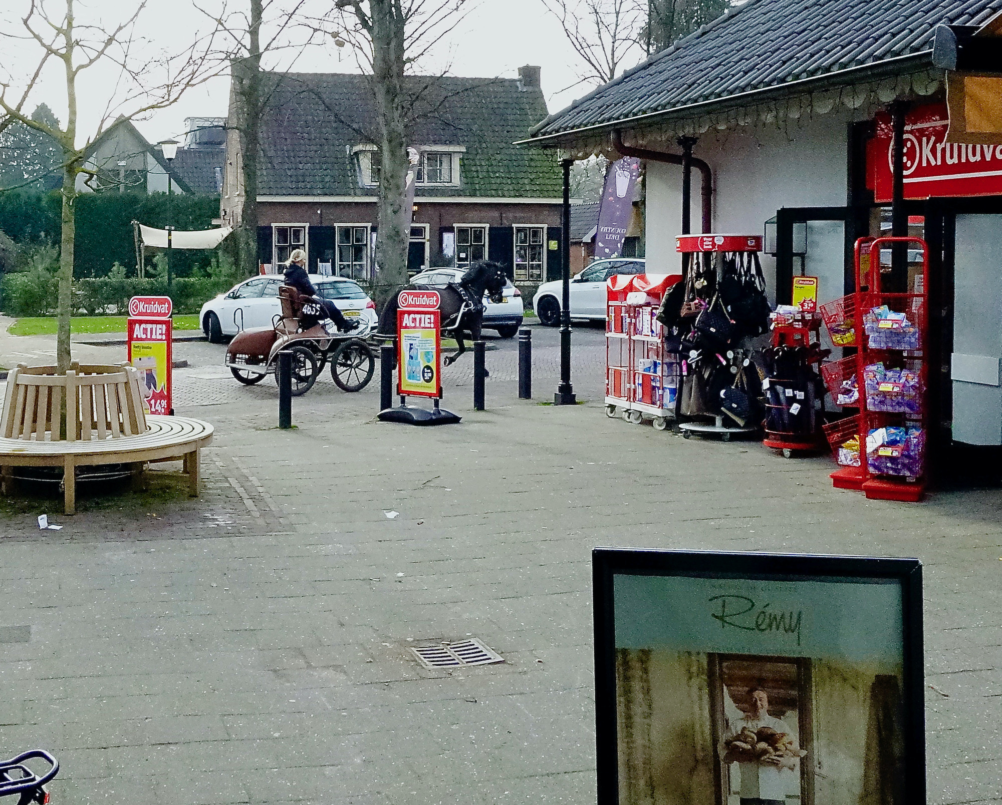 doorkijk kruidvat - 1