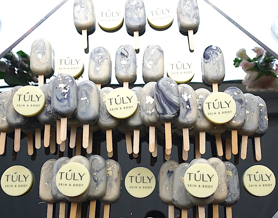 Tuly Robi Túly geopend – Oog op Blaricum